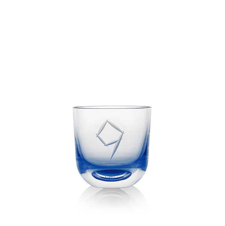 Sklenice s číslem 9 200 ml